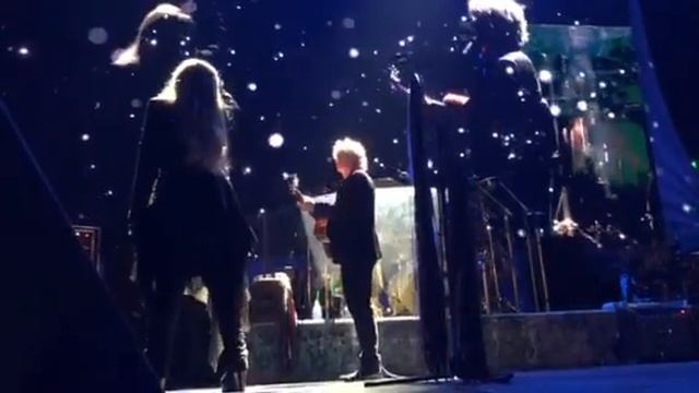 Fleetwood Mac Landslide - Stevie Nicks Christine McVie - Austin Texas 2/9/2019 смотреть онлайн