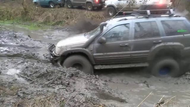 jeep z mostami od patrola lekka przeprawa przez rów смотреть онлайн