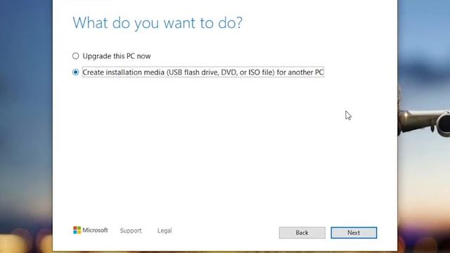 How to Download Current version of the Operating system | Windows 10 | ISO download | MaaRaaLa смотреть онлайн