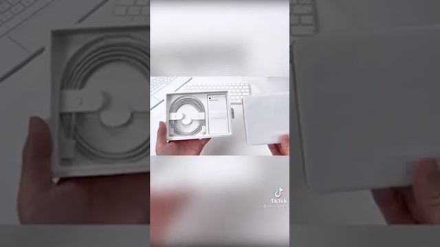 Wooow Unboxing magic keyboard with touch id and Magic Trackpad смотреть онлайн