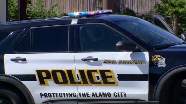 SAPD investigating fatal shooting on northeast side смотреть онлайн