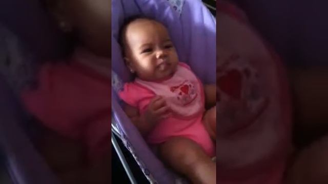 Faiths first time eating apple смотреть онлайн
