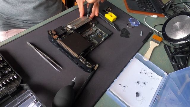 Upgrading Mac Mini 2018/2020 смотреть онлайн