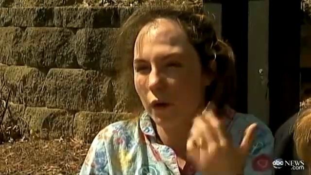 Child Thrown Out Window, Mom Safely Flees Fire - Video - ABC News смотреть онлайн