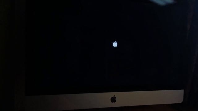 2020 model iMac startup (BONG!) смотреть онлайн