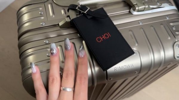 UNBOXING MY $1800 RIMOWA SUITCASE | madebyem REVIEW