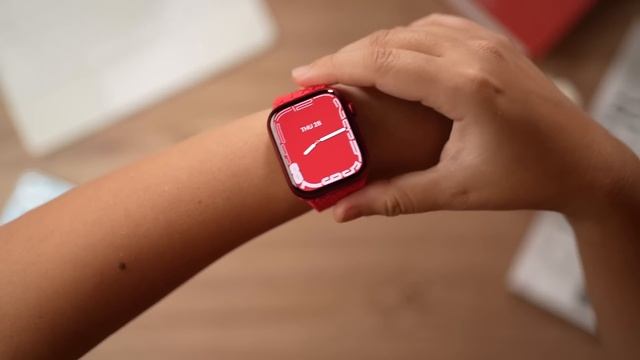 Apple Watch Series 7 Product RED | สีไม่แดง ไม่มีแรงรีวิว 🔥 смотреть онлайн