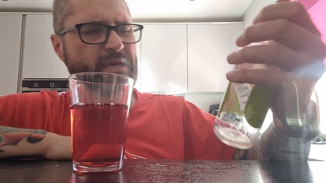 Tymbark - Apple Cherry drink - review (no edit) смотреть онлайн