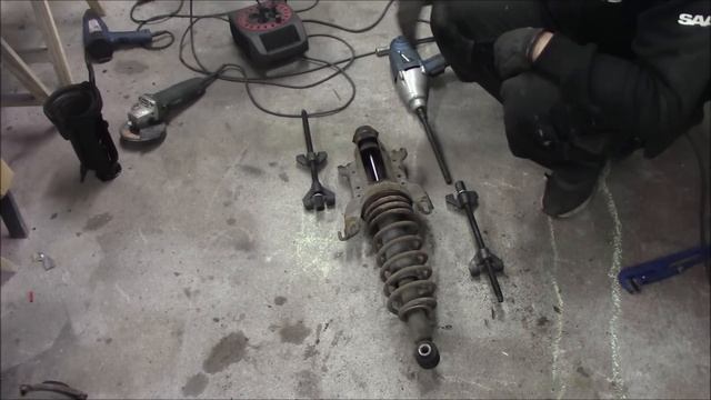 Saab 9-5 Coilover Install DIY смотреть онлайн