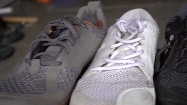 Best minimalist shoes review: Lems Primal 2 vs Vivobarefoot Primus lite (and Primus Trail!) смотреть онлайн