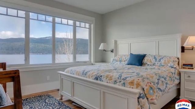 #2 70 Kestrel Place, A cottage style home within a desirable waterfront gated community смотреть онлайн