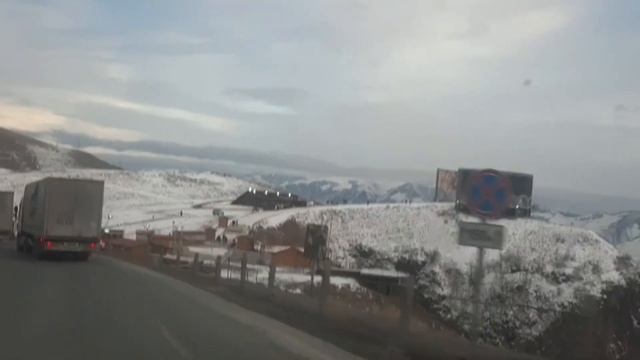 Верхний Ларс, 14.12.2022. Upper Lars, border Georgia смотреть онлайн