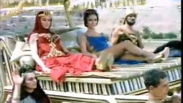 Femdom Lady Luxus With Slave