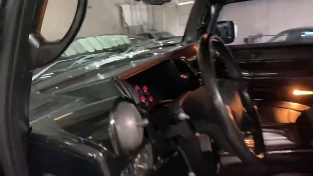 2003 Hummer H2 with Louis Vuitton Custom Wrap смотреть онлайн