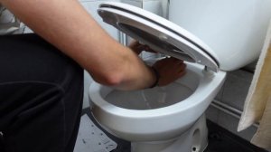 ROCA | Soft Close Toilet Seat Installation 🚽 LONG LIVE