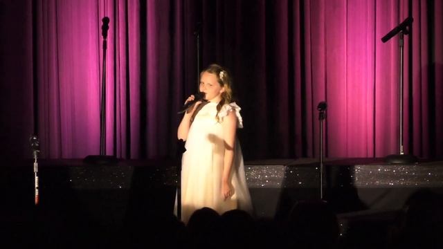 Kincaid Gooch Studio Summer Show 2021 - Castle On A Cloud - Lily Smith смотреть онлайн