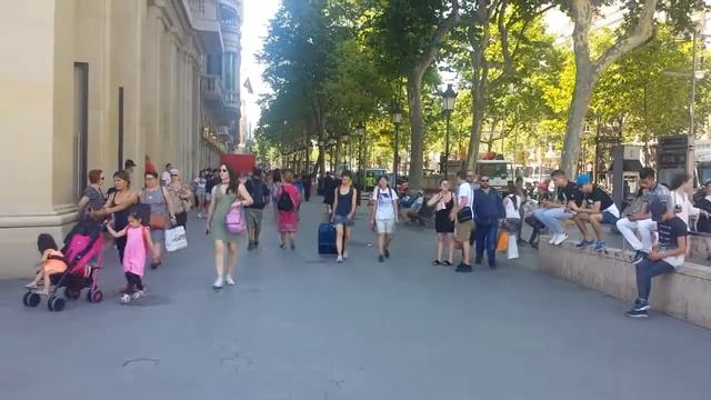 barcelona plasa españa apple store смотреть онлайн