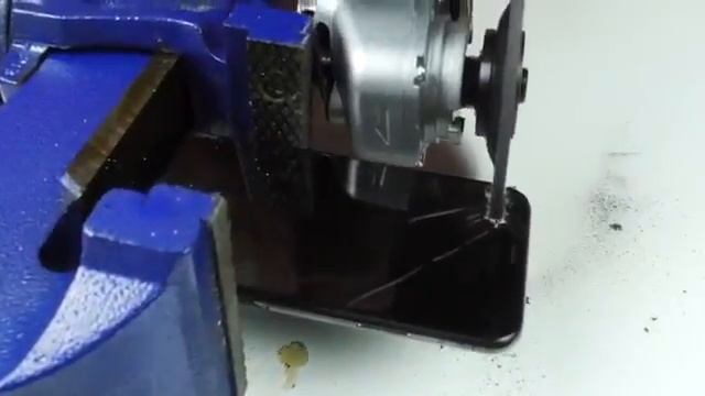How to remove Annoying IPhone X Notch (Cut Out) смотреть онлайн