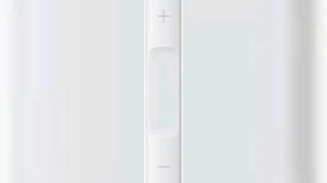 Apple EarPods Headphones with Lightning Connector. Microphone with Built-in Remote to Control Music смотреть онлайн