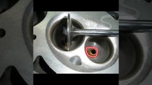 Втулка направляющая клапана 2112 ( Приора )