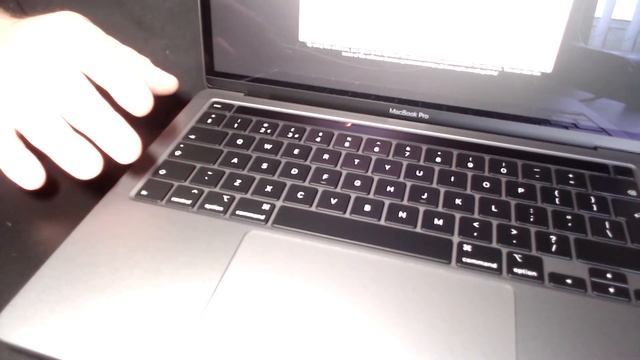 2020 MacBook Pro Unboxing and Review (Apple Certified Refurb) смотреть онлайн