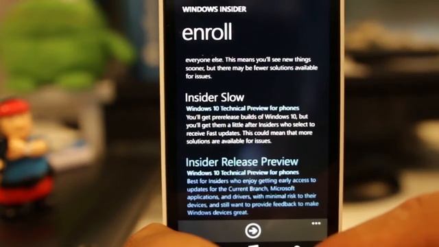 How to upgrade your phone to Windows 10 Mobile смотреть онлайн