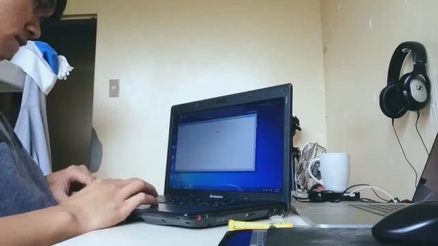 Lenovo G460e Keyboard Replacement [TIME-LAPSE] смотреть онлайн
