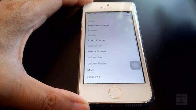 iPhone 5S How To Customize Assistive Touch смотреть онлайн