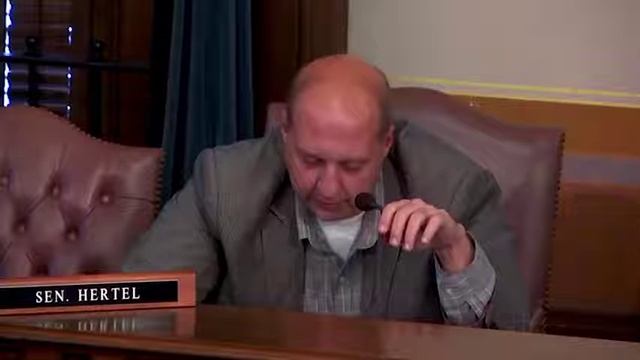 Sen. Hertel and Dr. J Debunk COVID Misinformation смотреть онлайн