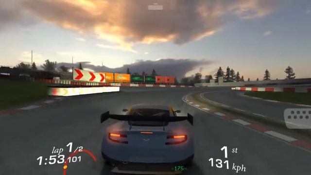 Austin Martin V8 Vantage V12 Gameplay | Real Racing 3 смотреть онлайн