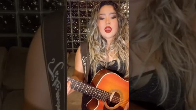 Bust Your Windows-Glee Cast(AlexiaHY cover) смотреть онлайн