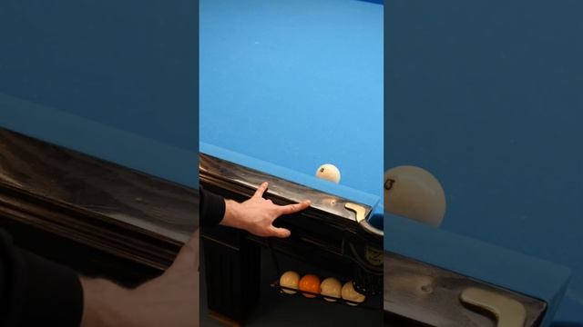 Как бить по шару, который стоит вплотную к борту? смотреть онлайн