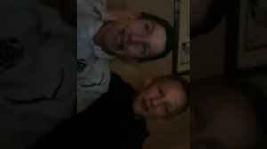 3 guys 1 hammer! Reall!!!