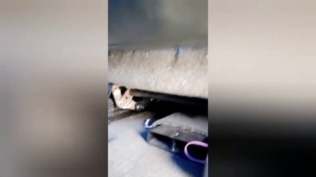 2005 Chevy Avalanche easy front seat removal... смотреть онлайн