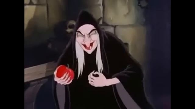 Snow White The Witch and The Apple