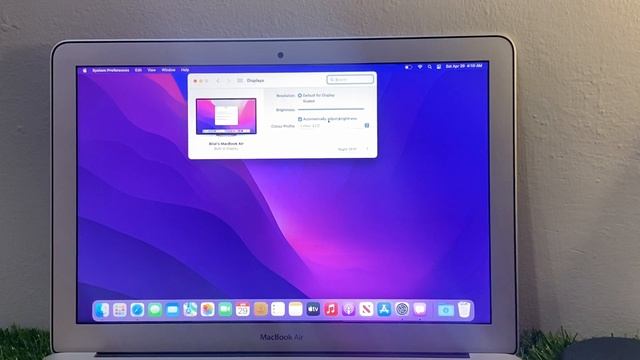 How To Disable Automatic Brightness In Macbook Air/Pro [ All Mac Os Supported ] New 2023 смотреть онлайн
