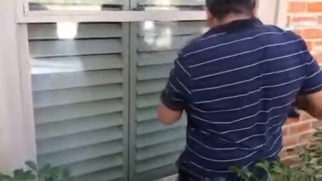 Copy of Secret window cleaning soap смотреть онлайн