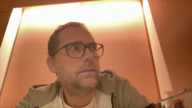 1 Customer Pays $600k/yr, How Social Marketing Company Facelift Broke $25m ARR смотреть онлайн