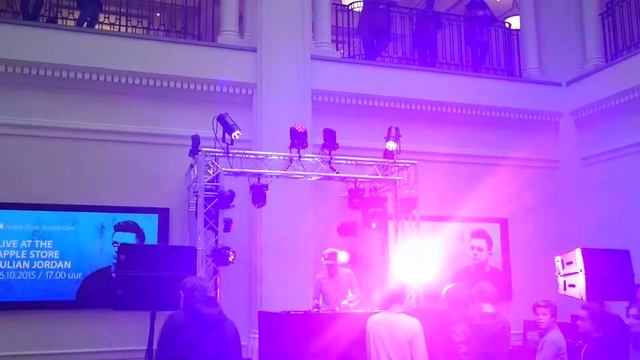 Julian Jordan @ Apple Store Amsterdam ADE 2015 1 смотреть онлайн