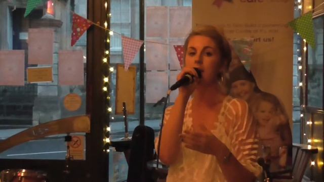 Emmy J Mac - Foolish Heart - Valentine Rap @ Big Pig Gig 2014 смотреть онлайн