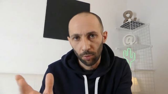 NUOVO IPOD TOUCH 2019? MA CHE CA..O!!!!! 🤔 смотреть онлайн