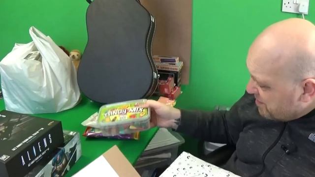 Birthday Presents - My 50th Birthday haul смотреть онлайн