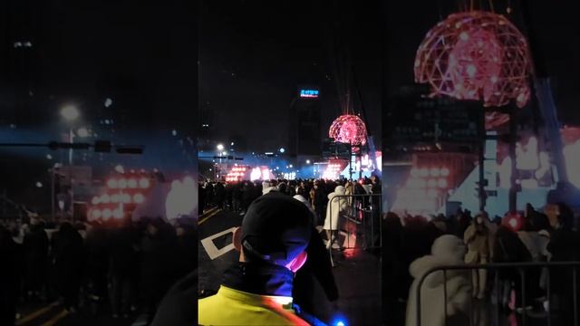 Kiki's Travel Service is live! смотреть онлайн