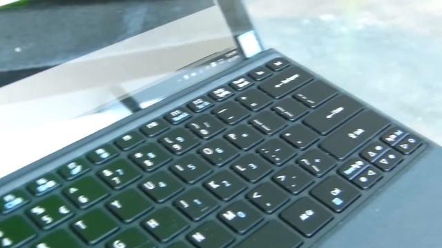 Acer Switch Alpha 12 in 1 Minute смотреть онлайн