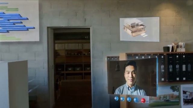 New Windows Holographic HoloLens смотреть онлайн
