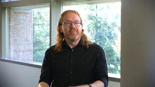 Is VSCode a Microsoft product and does it only run on Windows? | One Dev Question смотреть онлайн