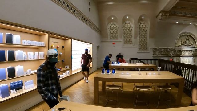 New Apple Tower Theatre Downtown Los Angeles смотреть онлайн