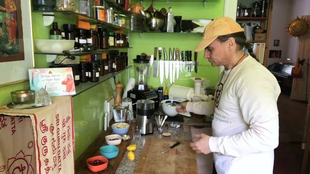 Apple Spaghetti with Hazelnut Cream ~ Take 3 смотреть онлайн