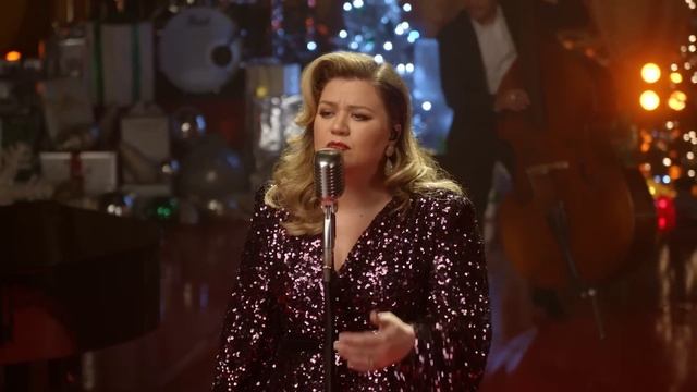 Kelly Clarkson - Last Christmas (Live)