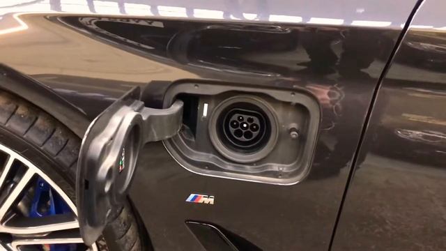 NEW IN STOCK BMW 530E Iperformance edrive смотреть онлайн